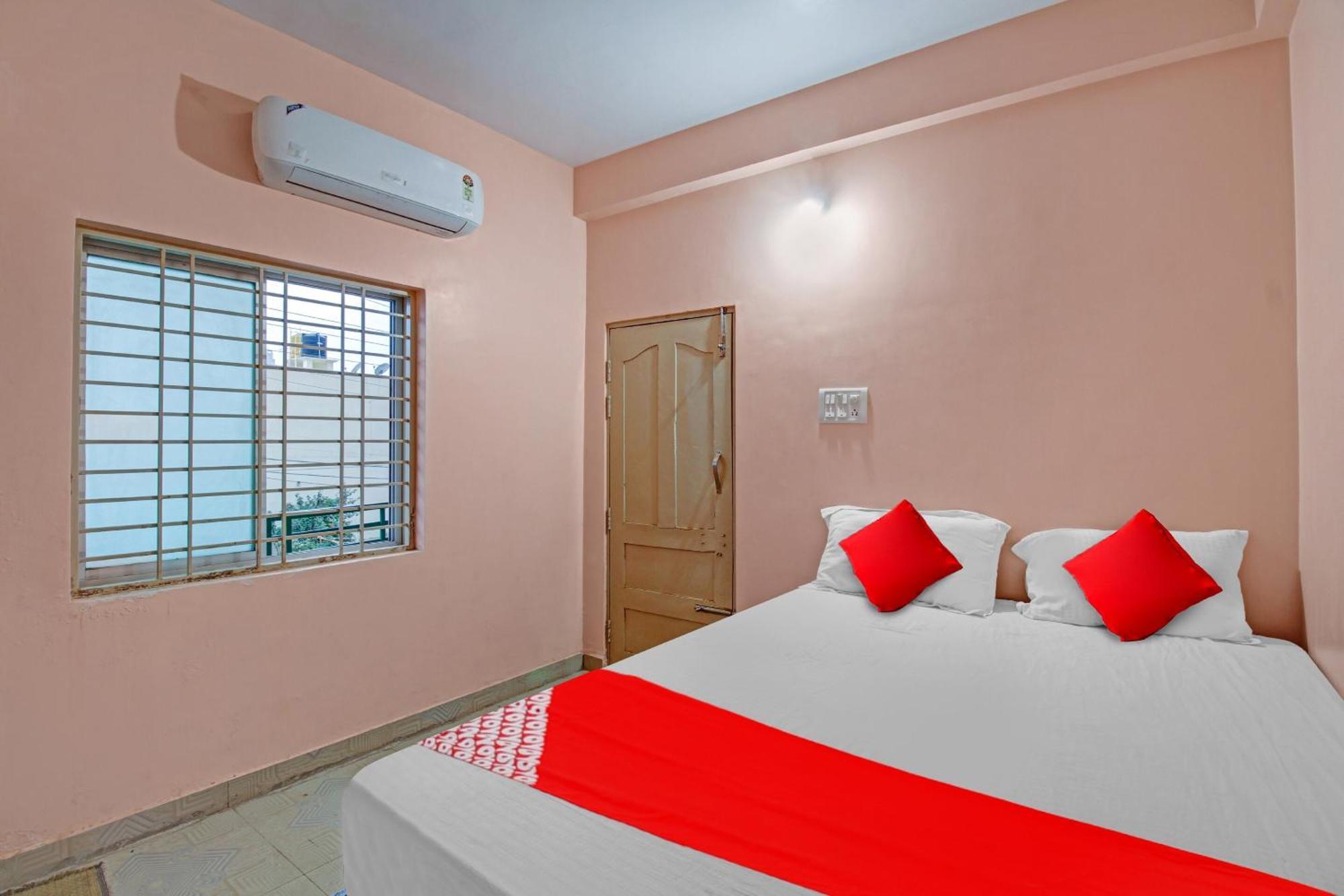 Hotel O New Mayuri Lodge Bagepalli Bagian luar foto