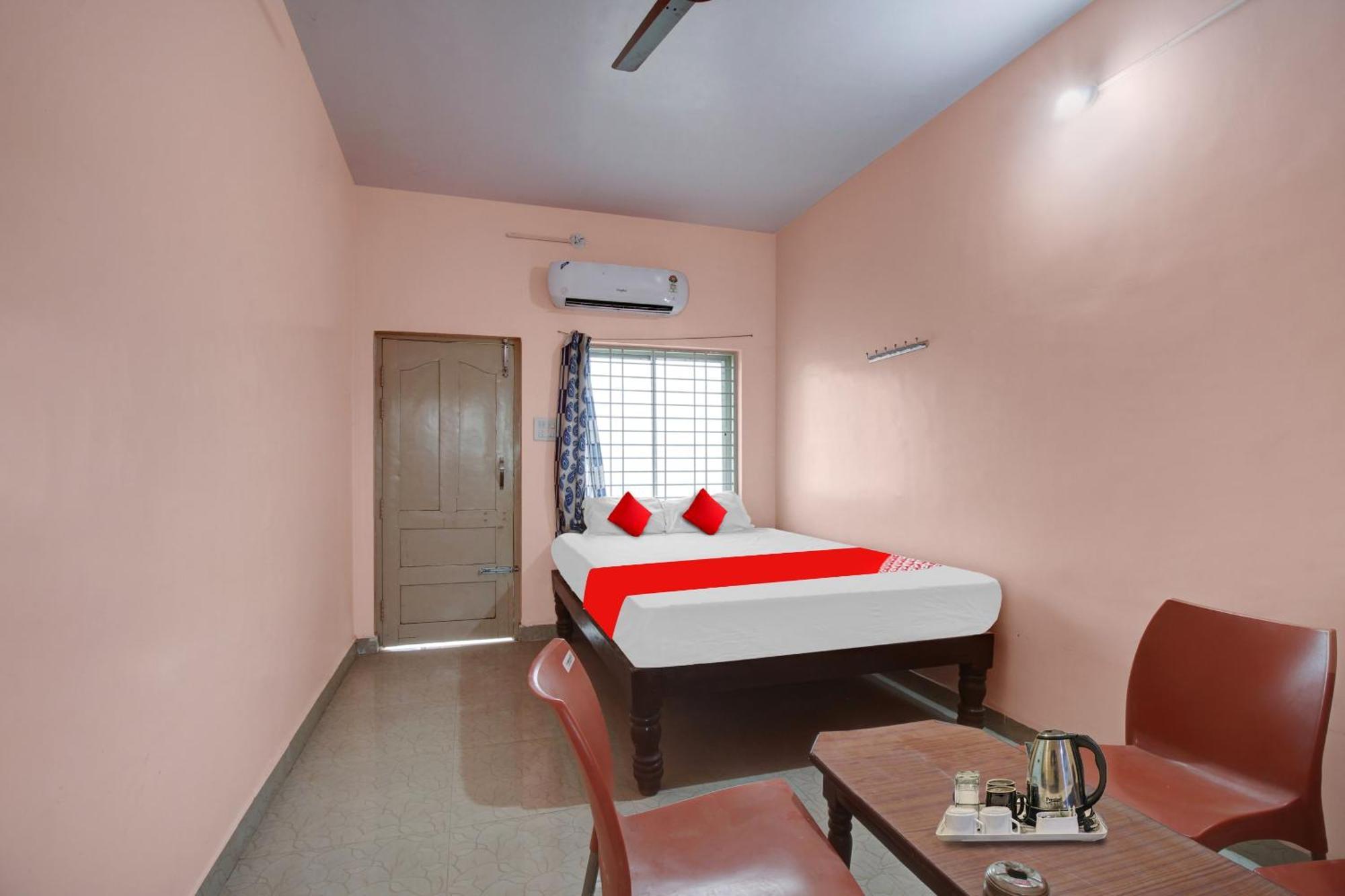 Hotel O New Mayuri Lodge Bagepalli Bagian luar foto